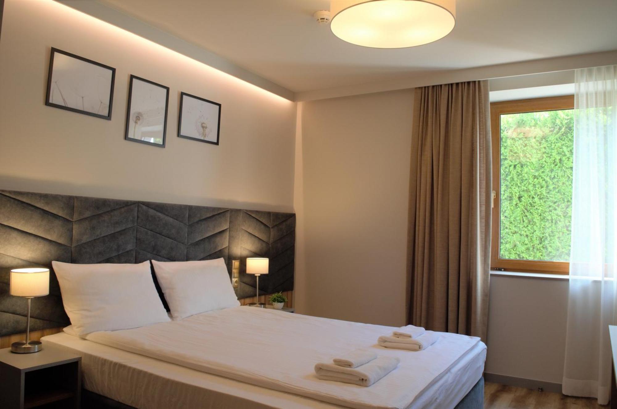 Villa & Gospoda Krakowska Kobiernice Extérieur photo